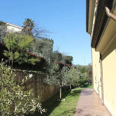 Ca Belvedere * Follo Alto