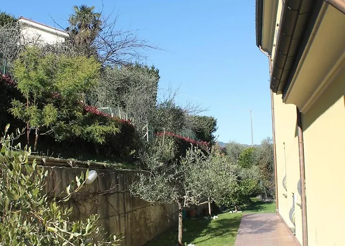 Ca Belvedere * Follo Alto